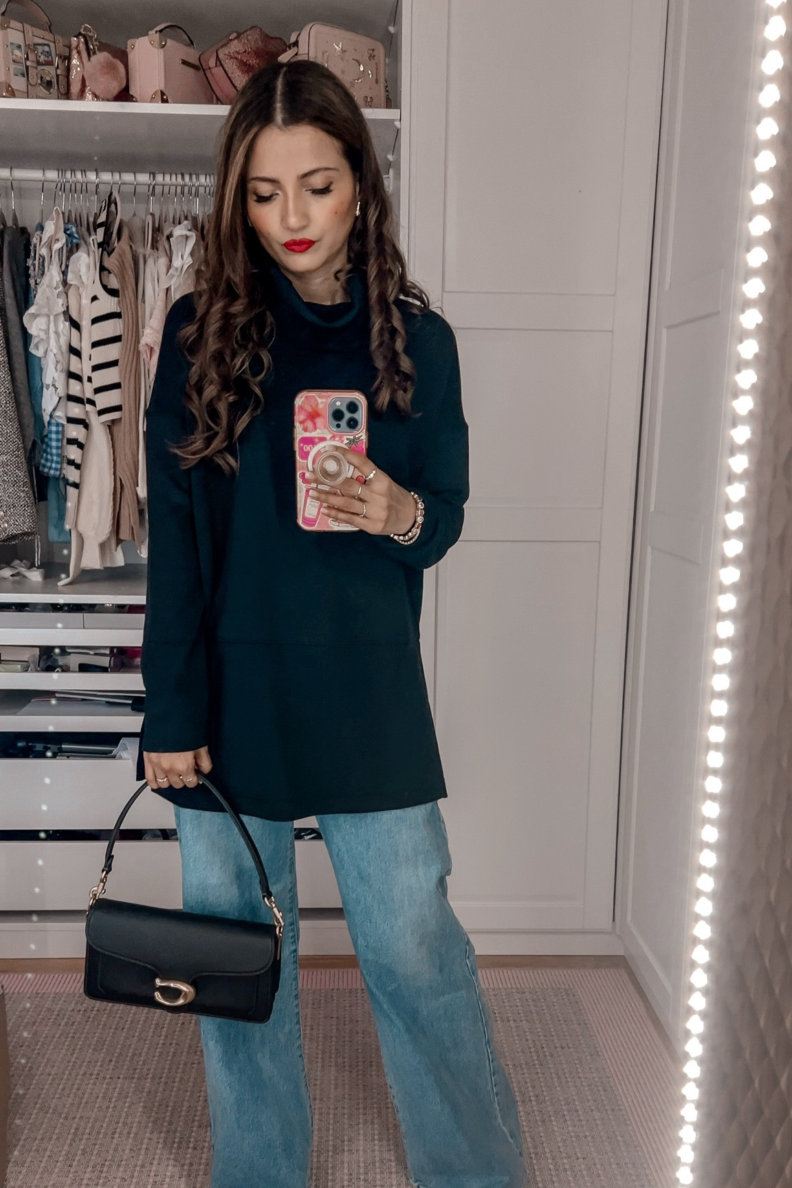 Spanx tunic AirEssentials
 Turtleneck Tunic – 50% off

#LTKcanada #LTKwinter #LTKautumn