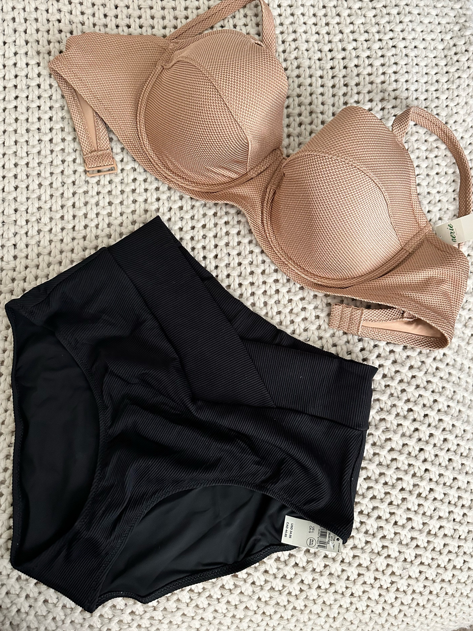 So this is love😍 love these colors and combo! 

#LTKcurves #LTKunder100 #LTKFind