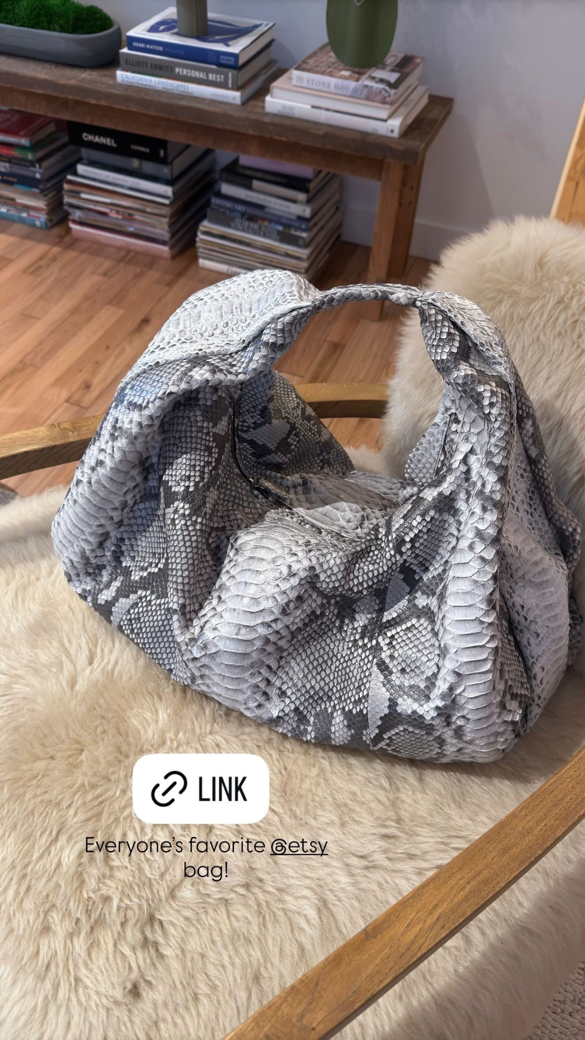 Everyone’s favorite @Etsy bag! 