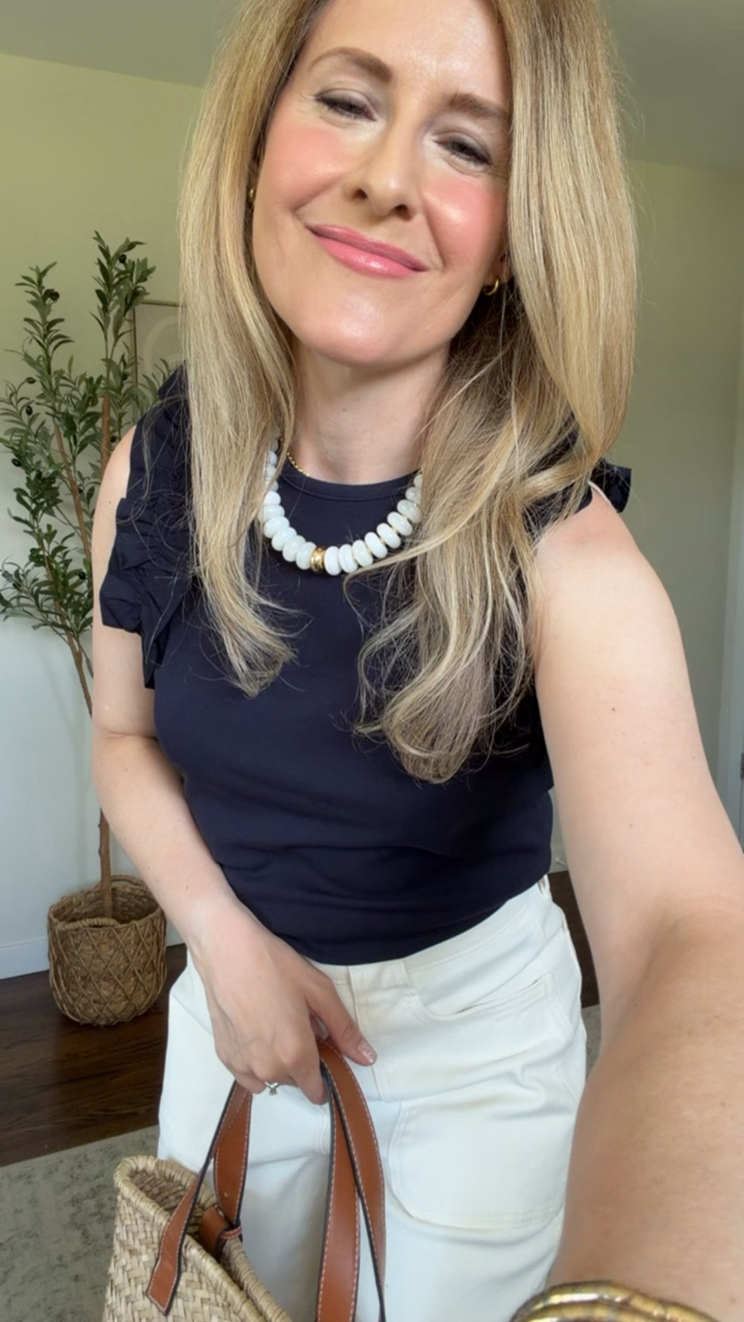 Summer outfit over 40 with this best selling Walmart top and jeans (restocked! These are my favorite off white jeans, fit tts I’m a 6. Very Madewell). Sized up to medium in the top. #walmartfashion #amazonfashion

#LTKOver40