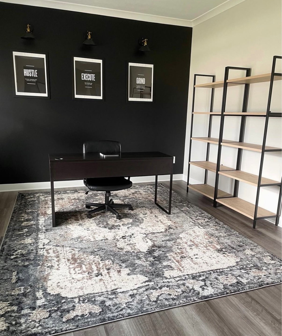Extra 25% off rug with code JULY4

#LTKHome #LTKSaleAlert #LTKSeasonal