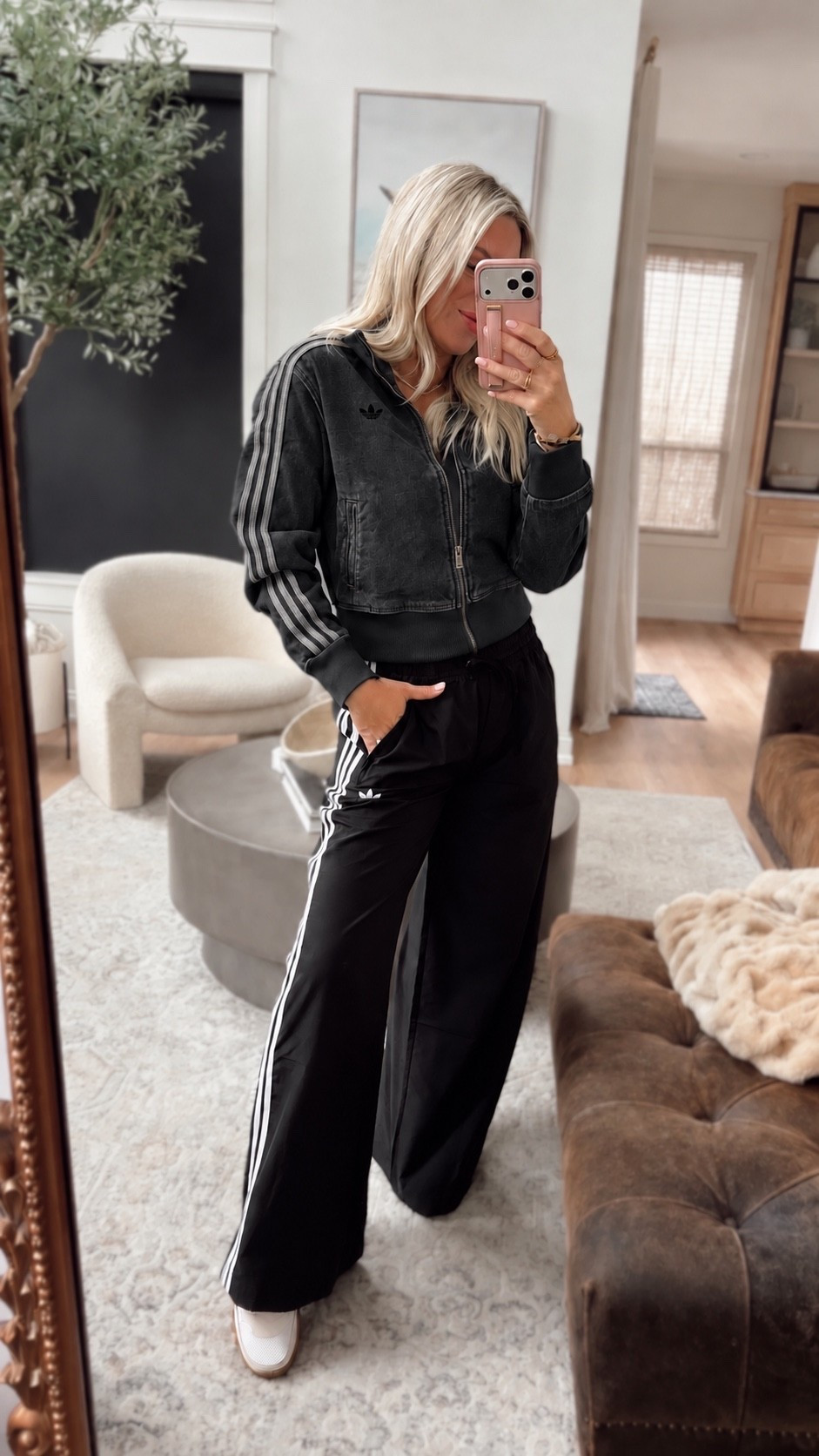 🚨 NEW COLOR!!! This Adidas jacket is also ON SALE right now 🙌🏼🖤 The matching track pants make the cutest sporty fall look — I wouldn’t wait on this one!

Adidas jacket, Adidas tracksuit, track pants, fall outfit, Adidas outfit

#LTKActive #LTKootd #LTKSeasonal