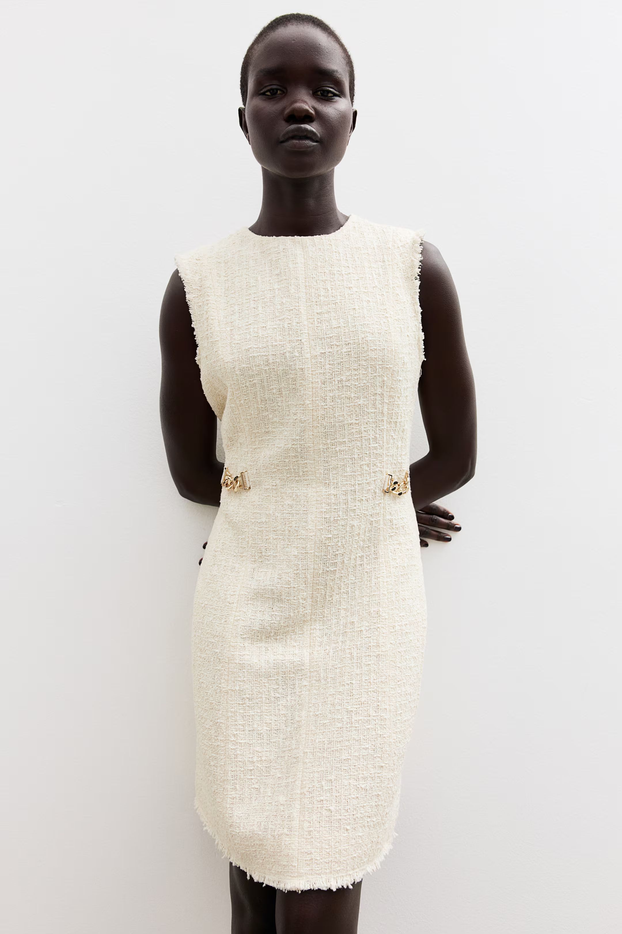 Chain-detail Bouclé Dress - Round Neck - Sleeveless - Cream - Ladies | H&M US | H&M (US + CA)