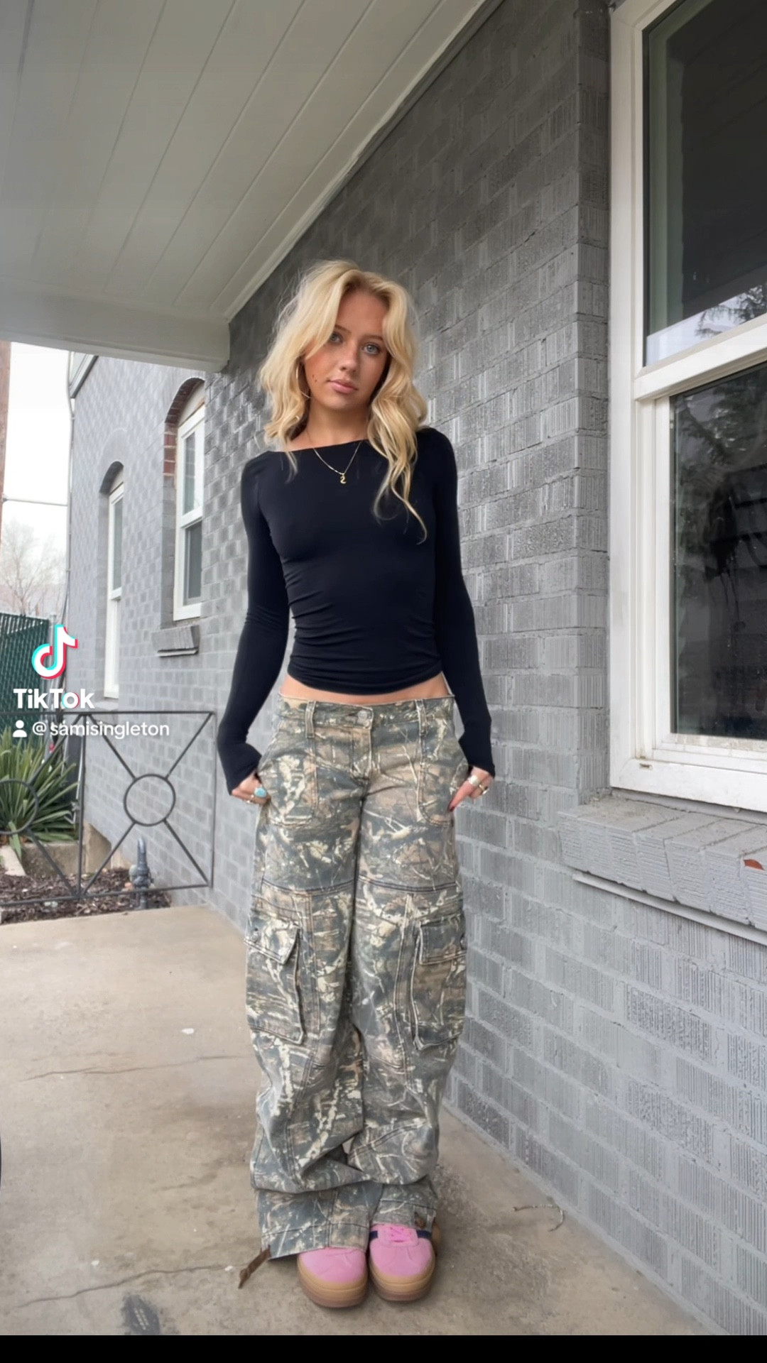 New pants! 

#LTKstyletip #LTKVideo #LTKSeasonal