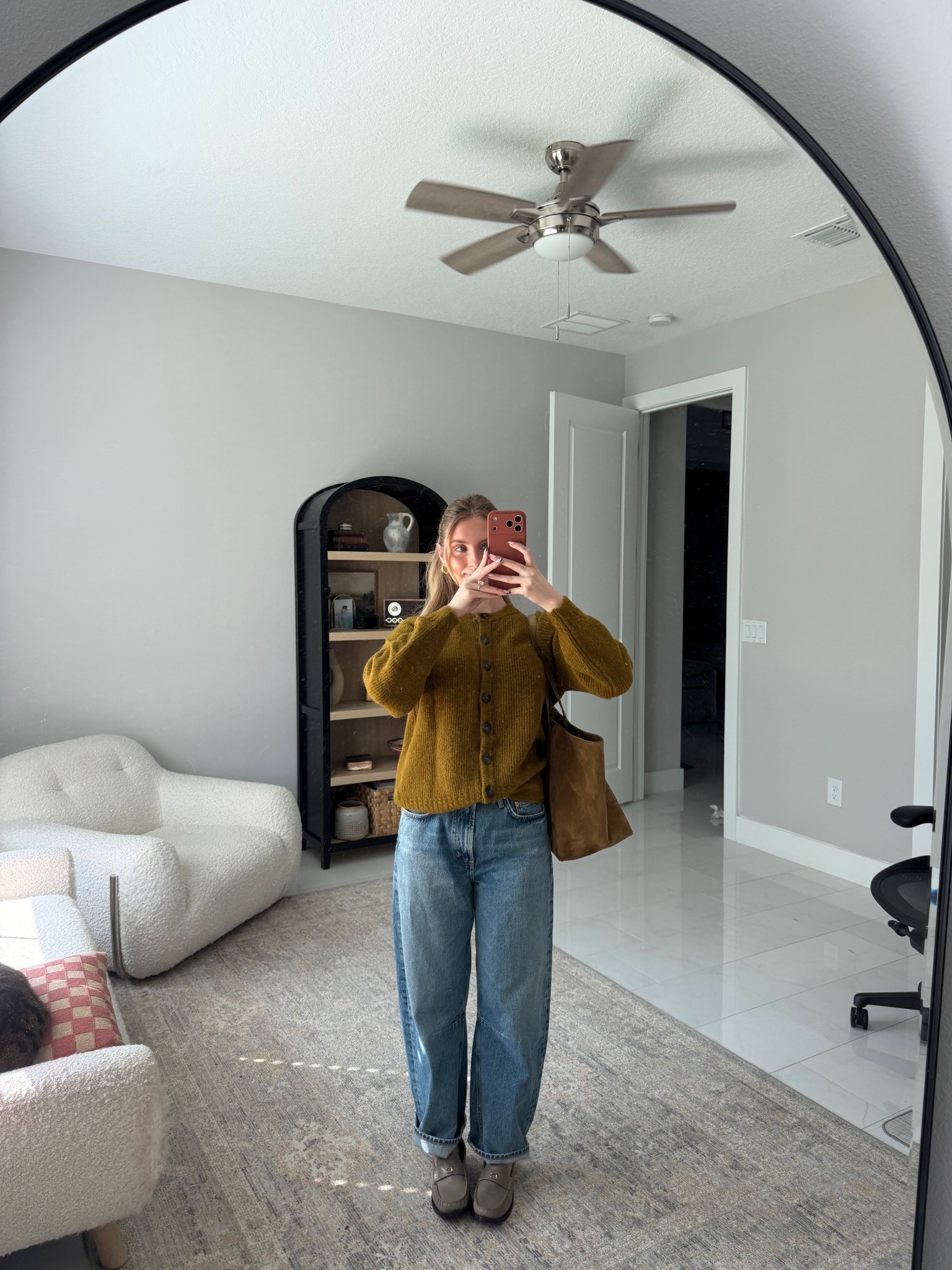 26 in the jeans, medium in the knit 

#LTKSeasonal #LTKStyleTip #LTKPetite