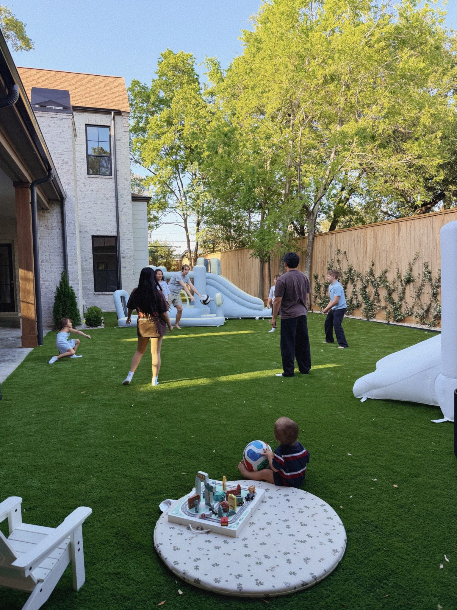 My toddler go to outdoor favorites. We love Smol bounce house, truly worth the cost and they have tons to choose from 