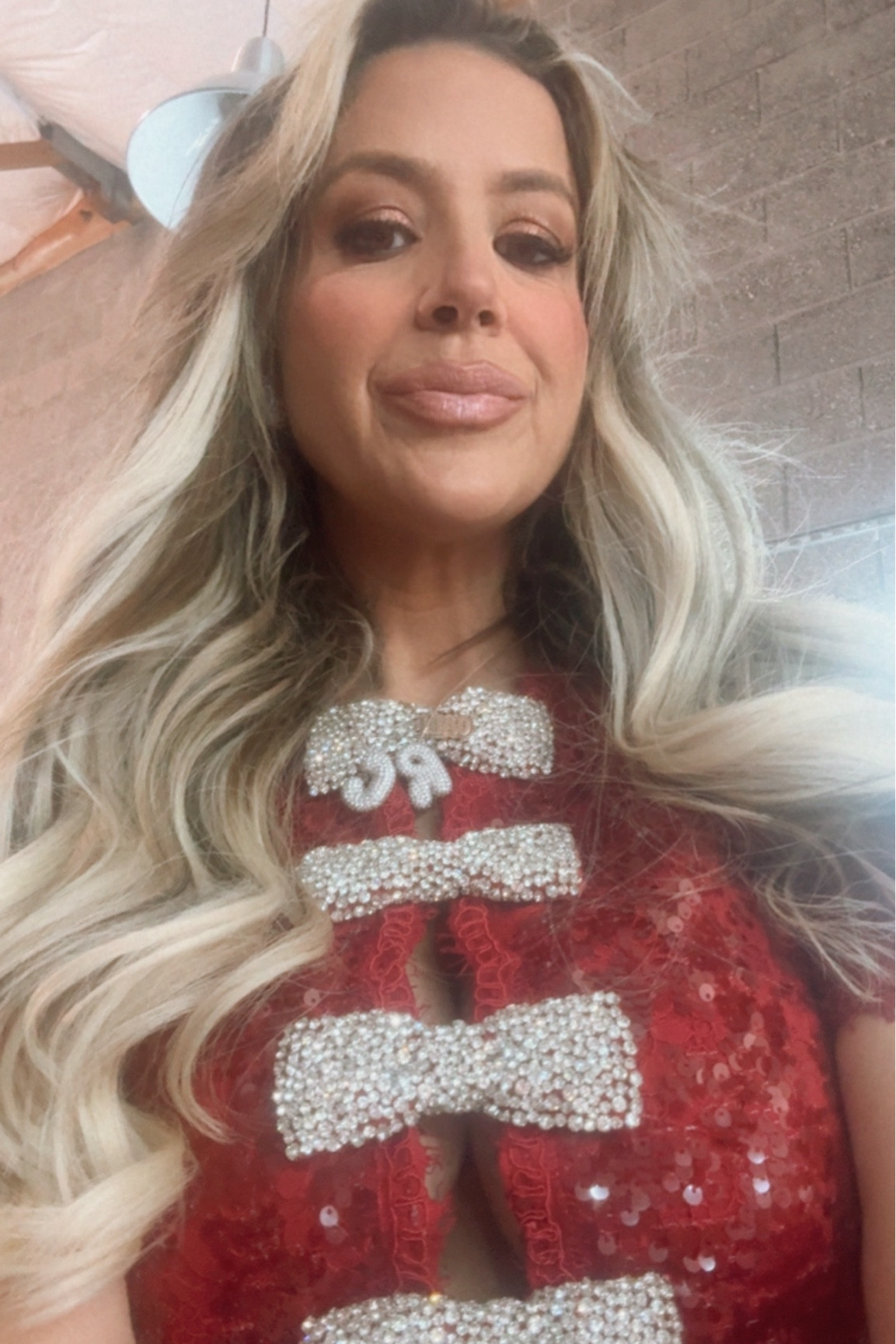 The most perfect festive holiday dress 🎅🏼🎄❤️

#LTKHoliday #LTKStyleTip #LTKWedding