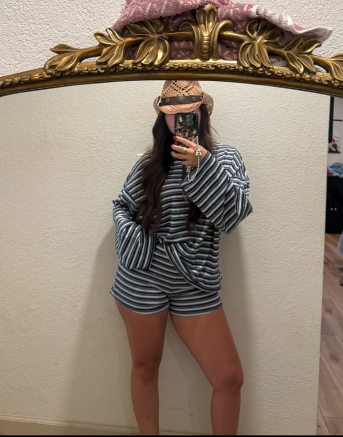 Comfy cozy but still festive #4thofjuly

#LTKdayinmylife #LTKootd