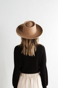 Ginger Gambler - Brown | Gigi Pip