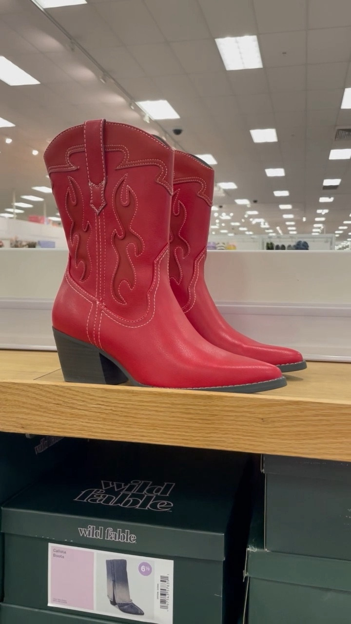 These new boots are on trend, look high end, and won’t break the bank 

#LTKshoecrush #LTKstyletip #LTKfindsunder50