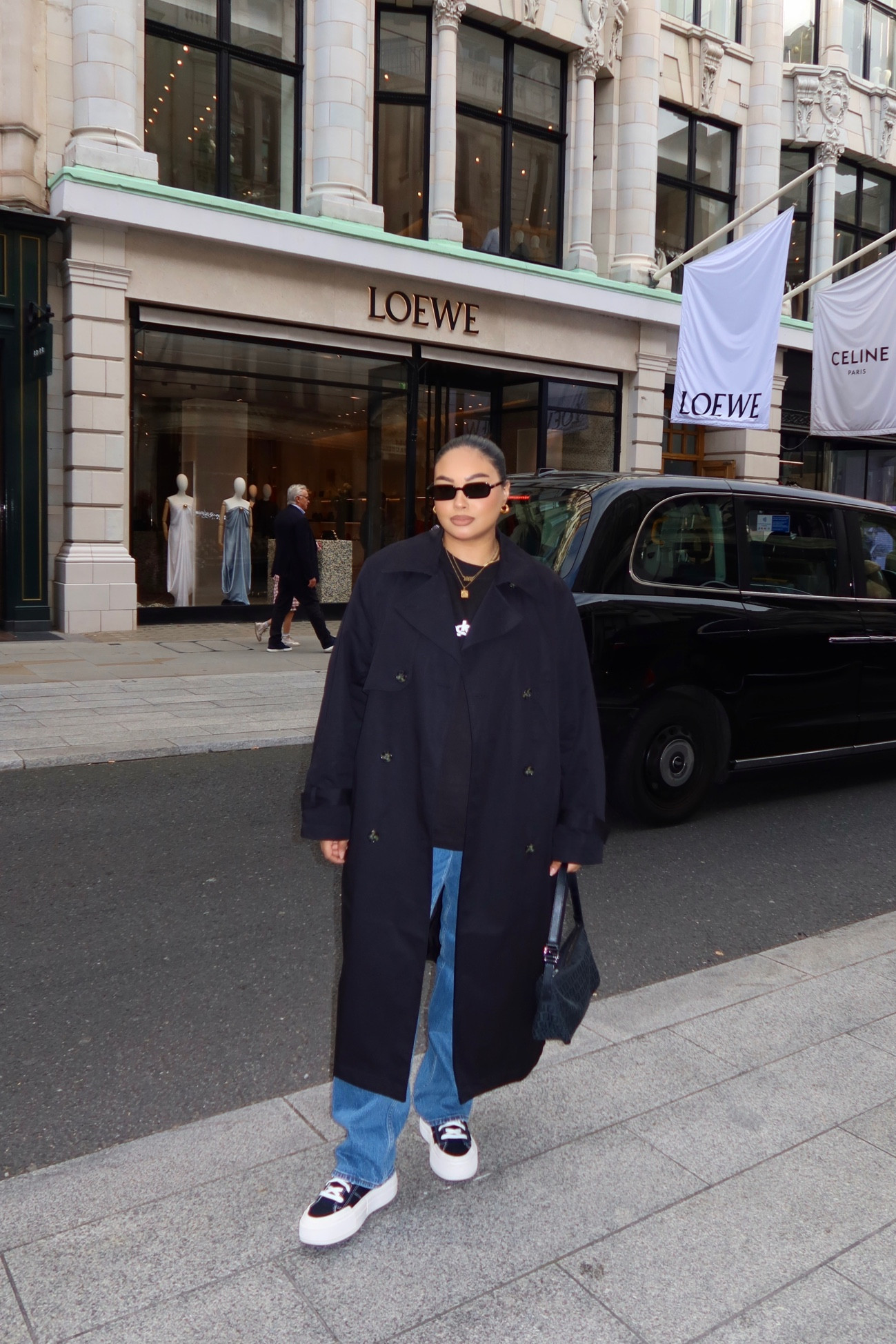 H&m, Converse, Abercrombie, Le specs, asos, transitional style, autumn outfit, autumn wardrobe, trench coat, platform trainers, shoulder bag, straight jeans, transitional outfit, autumn outfit ideas, autumn season, style inspiration, outfit ideas, casual fit, street style

#LTKeurope #LTKSeasonal #LTKstyletip