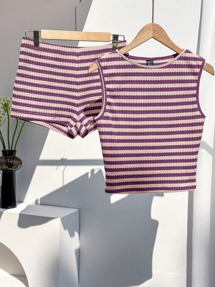 Comfortcana 2pcs/Set Summer Women Striped Round Neck Camisole And Shorts Casual Set | SHEIN