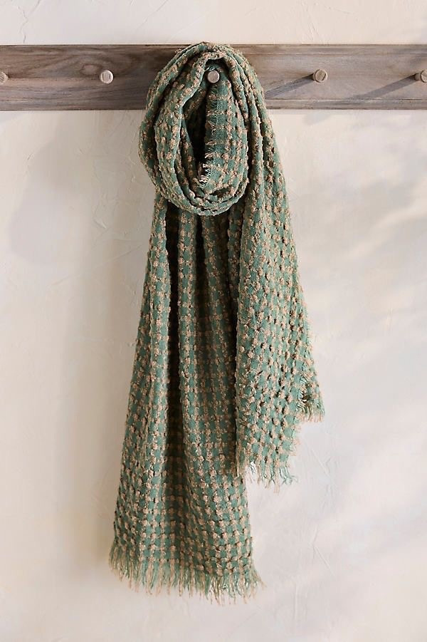 Light weight scarf