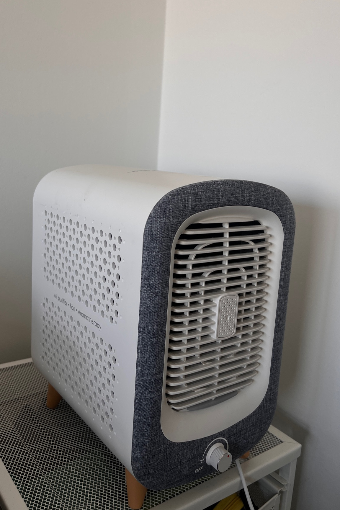 Getting rid of pollens & allergens in my space is top priority and this does the job nicely! No allergic reactions in the last 72 hours and counting. 

#LTKhome