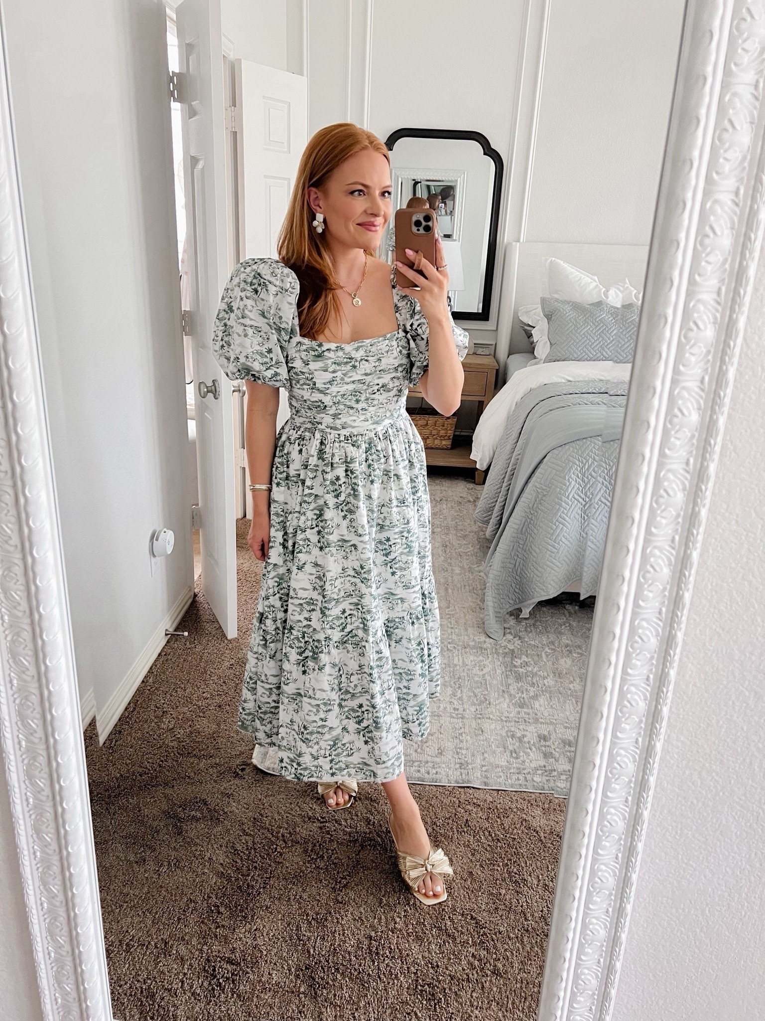 abercrombie sale — 20% off dresses 

#LTKfindsunder100 #LTKSeasonal #LTKsalealert