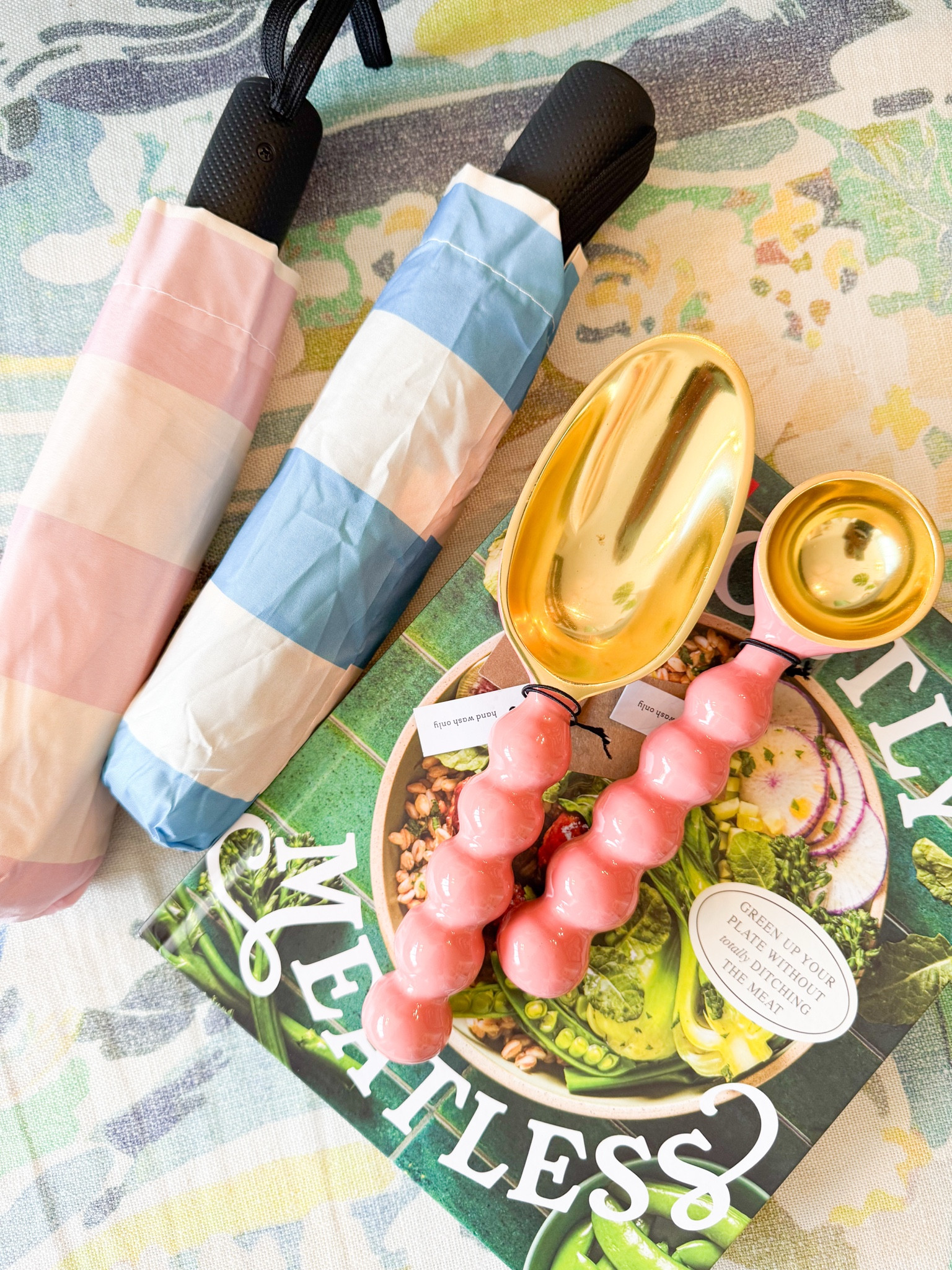 weekly Amazon deliveries! 

#LTKSeasonal #LTKHome #LTKFindsUnder50