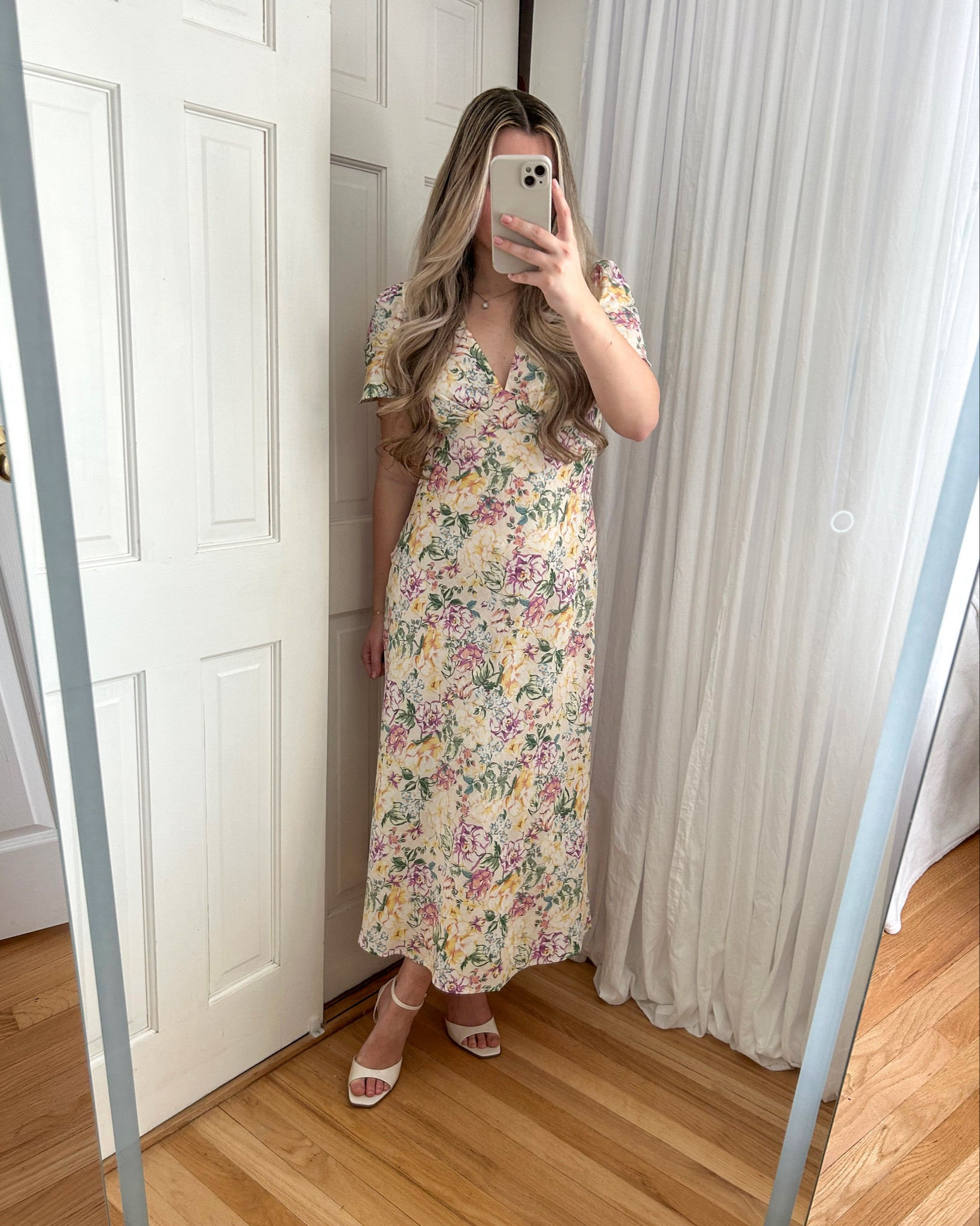 Summer dress size small 

#LTKSaleAlert #LTKSummerEdit #LTKPetite