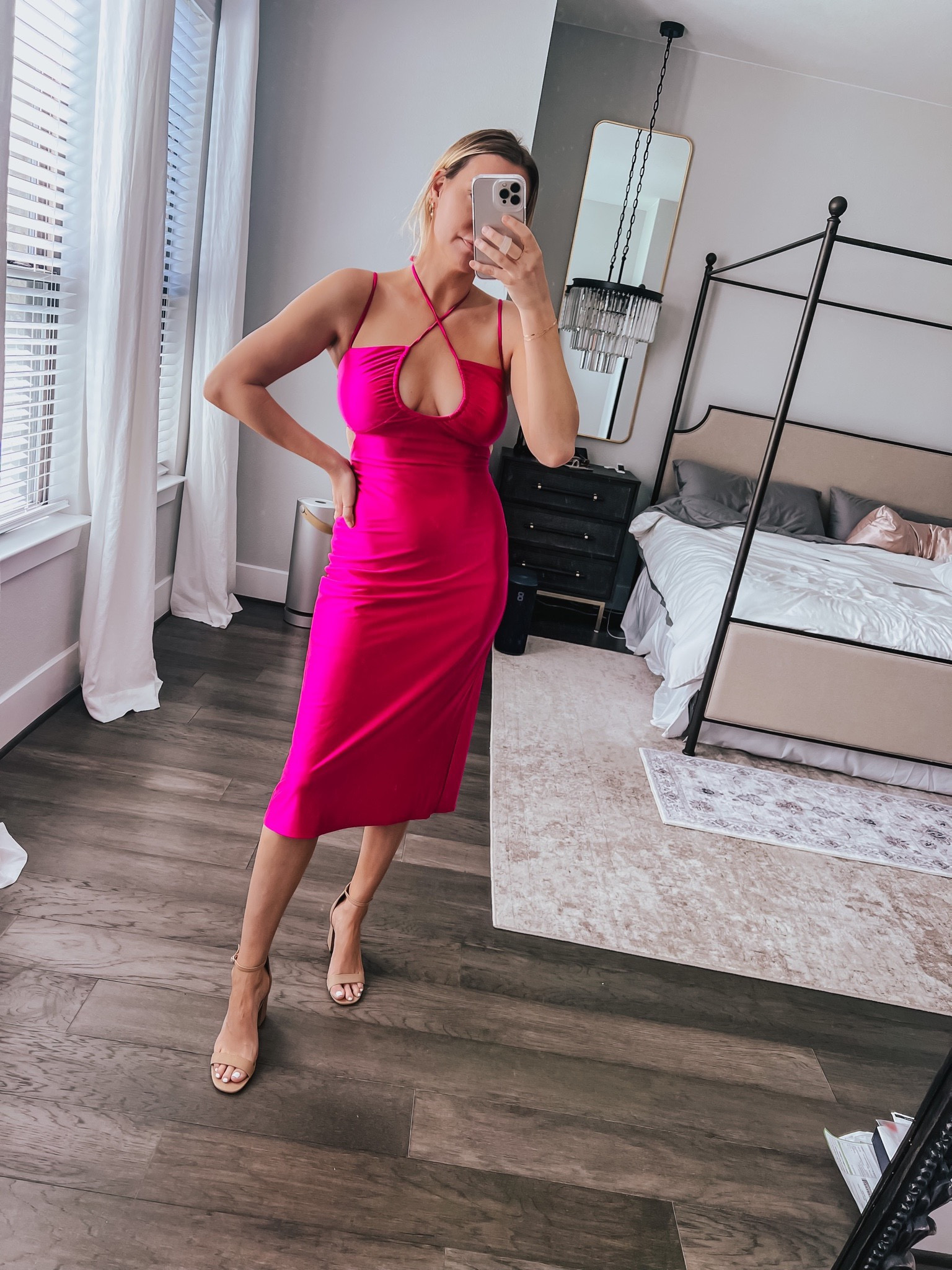 The best wedding guest dress from Express! 49% off!!! 