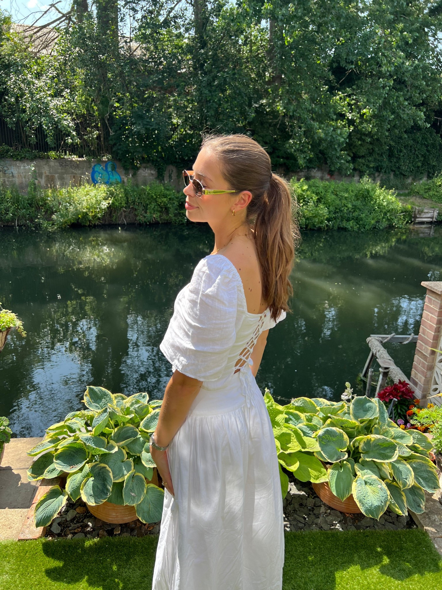 Summer outfit

Top was a few years ago Zara but i linked similar

#LTKeurope #LTKuk #LTKsummer