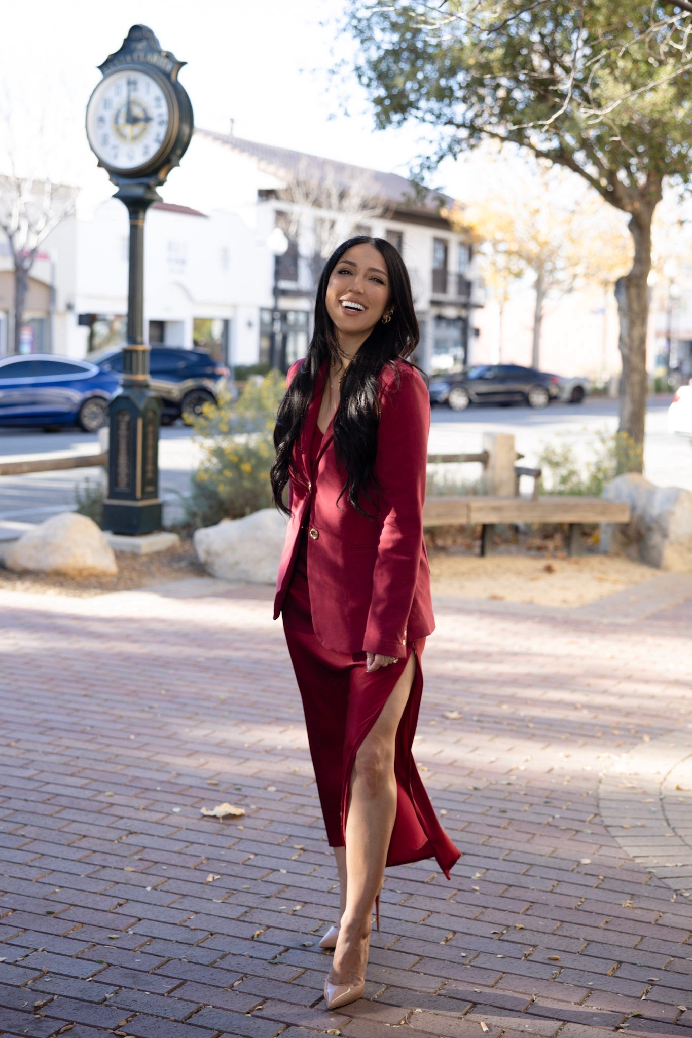 Valentine’s Day outfit inspo ♥️❤️
Red always feels right this time of year. It’s a power color, it’s romantic, and it instantly sets the mood. This Bordeaux dress gives all the wine-red, sexy date-night vibes. 🍷💃 love all of these @caretucker  pieces. 

#LTKootd #LTKValentine #LTKOver40