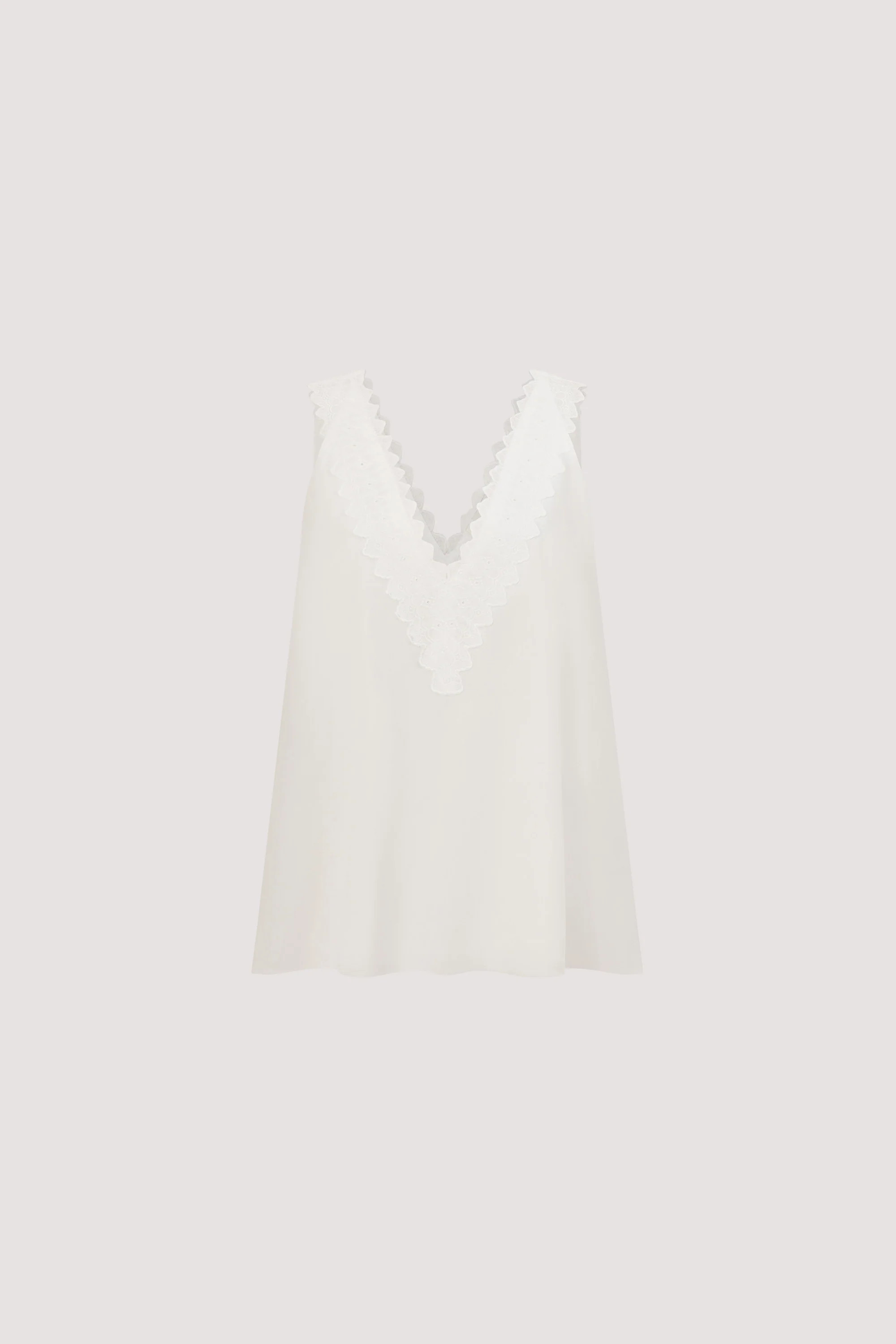 ANNABEL WHITE V NECK TOP | DISSH
