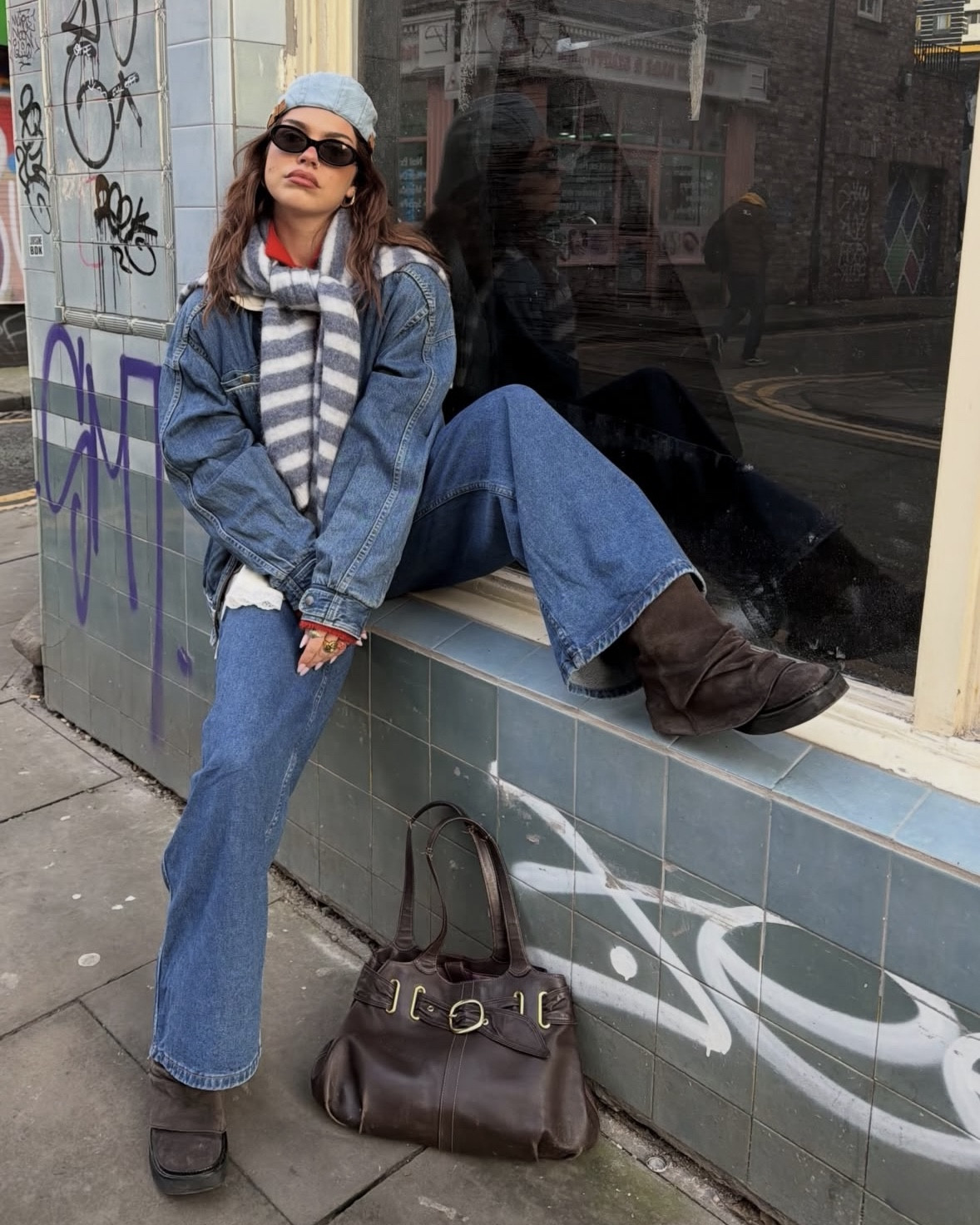 🥶🥶🥶🥶

Denim jacket, vintage jacket, American Vintage, stripe jumper, polo jumper, winter outfit, winter style, knitwear, street style, street wear, alternative, vintage, y2k

#LTKwinter #LTKuk #LTKjeans