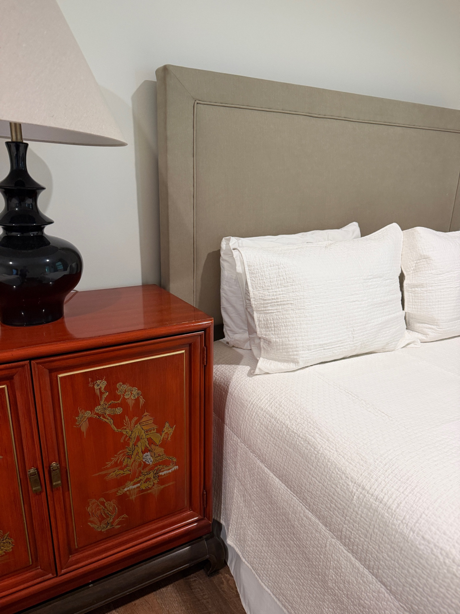 New headboards at the lake🤍 can’t believe the quality of these upholstered headboards! Gave me the look I wanted without the big price tag! Added new 100% cotton quilt for a quick room refresh!

#bedroomdecor #amazonhome #headboard #upholsteredheadboard #bedding #quilt #bedroomrefresh #lookforless

#LTKdayinmylife #LTKHome #LTKmomlife