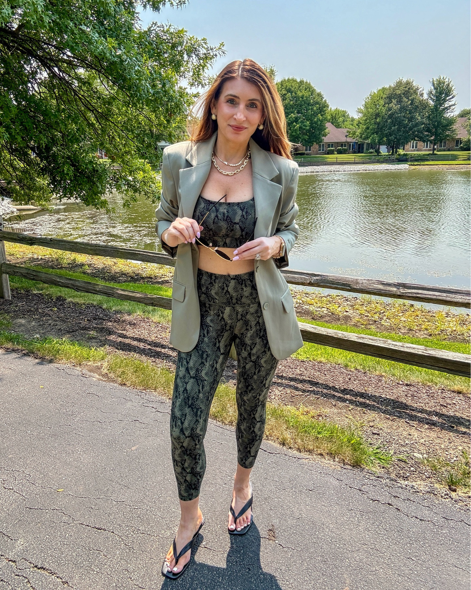 New @Fabletics  outfit comes with a super cool oversized blazer 

Wearing a small in the leggings and sports bra and an x-small in the blazer

#LTKootd #LTKSaleAlert #LTKActive