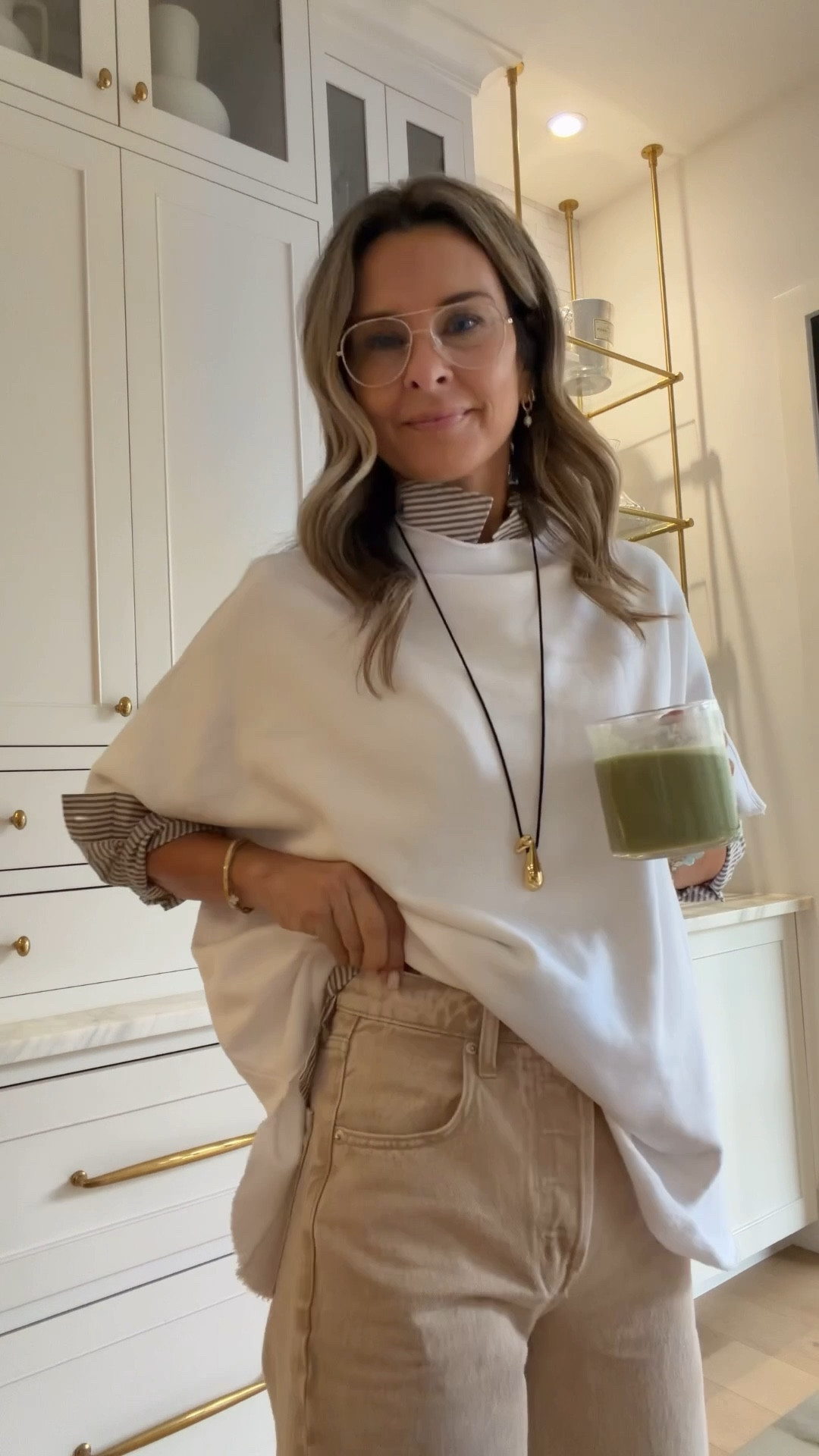 -Pistols Discount Code TAMMY15
I’m 5’6”
-Jeans are TTS
-Caplet I reach for to layer with for a chic elevated look. 
-New Balance TTS 
 

#LTKootd #LTKdayinmylife