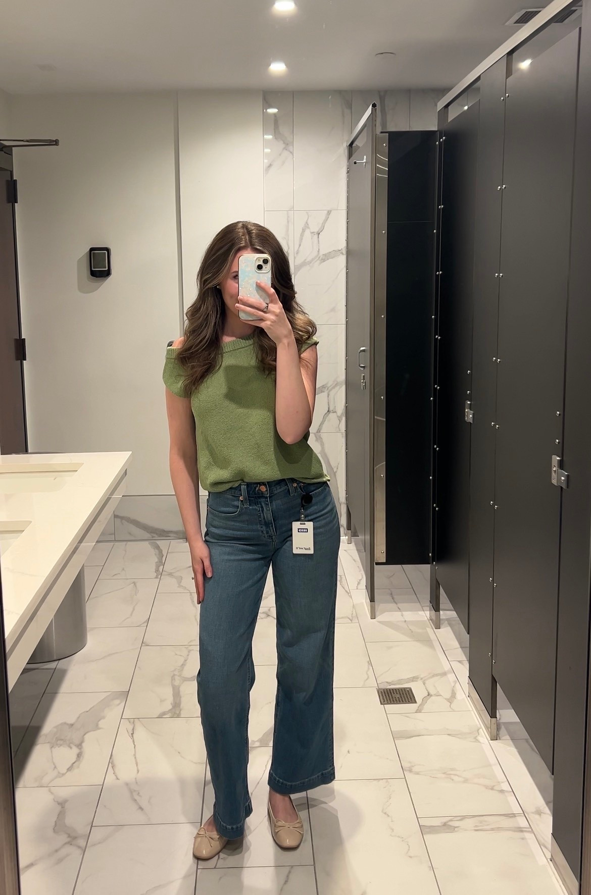 Casual Friday office outfit inspo

#LTKootd #LTKgrwm #LTKWorkwear