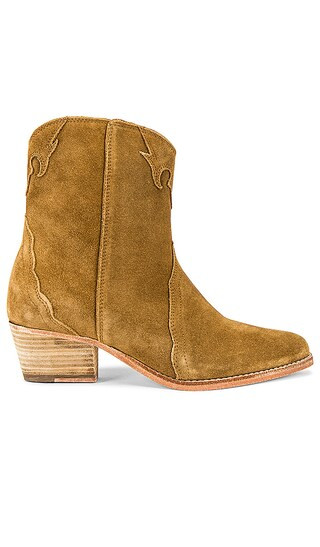New Frontier Western Boot in Camel Suede | Revolve Clothing (Global)