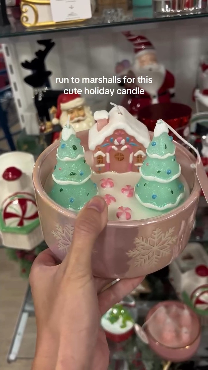 Pinkmas girlys this is for you 💖 @marshalls #marshalls #marshallsfinds #viralcandle