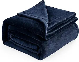 Bedsure Navy Fleece Blanket Queen Blanket - Bed Blanket Blue Soft Lightweight Plush Fuzzy Cozy Lu... | Amazon (US)