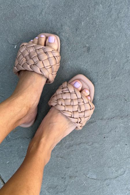 Affordable sandals! Memory foam to soothe my thirty AF soul. 

#LTKshoecrush #LTKFind #LTKunder50