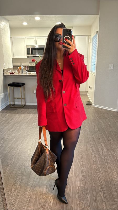 Love these tights
Best tights
Commando tights
Workwear 
Work outfit
Winter outfit
Blazer
Blazer outfit 
Valentine’s Day outfit
Red blazer from top shop sold out linked similar 
Skims dress
Nine wear pumps 

#LTKMostLoved #LTKworkwear #LTKSeasonal