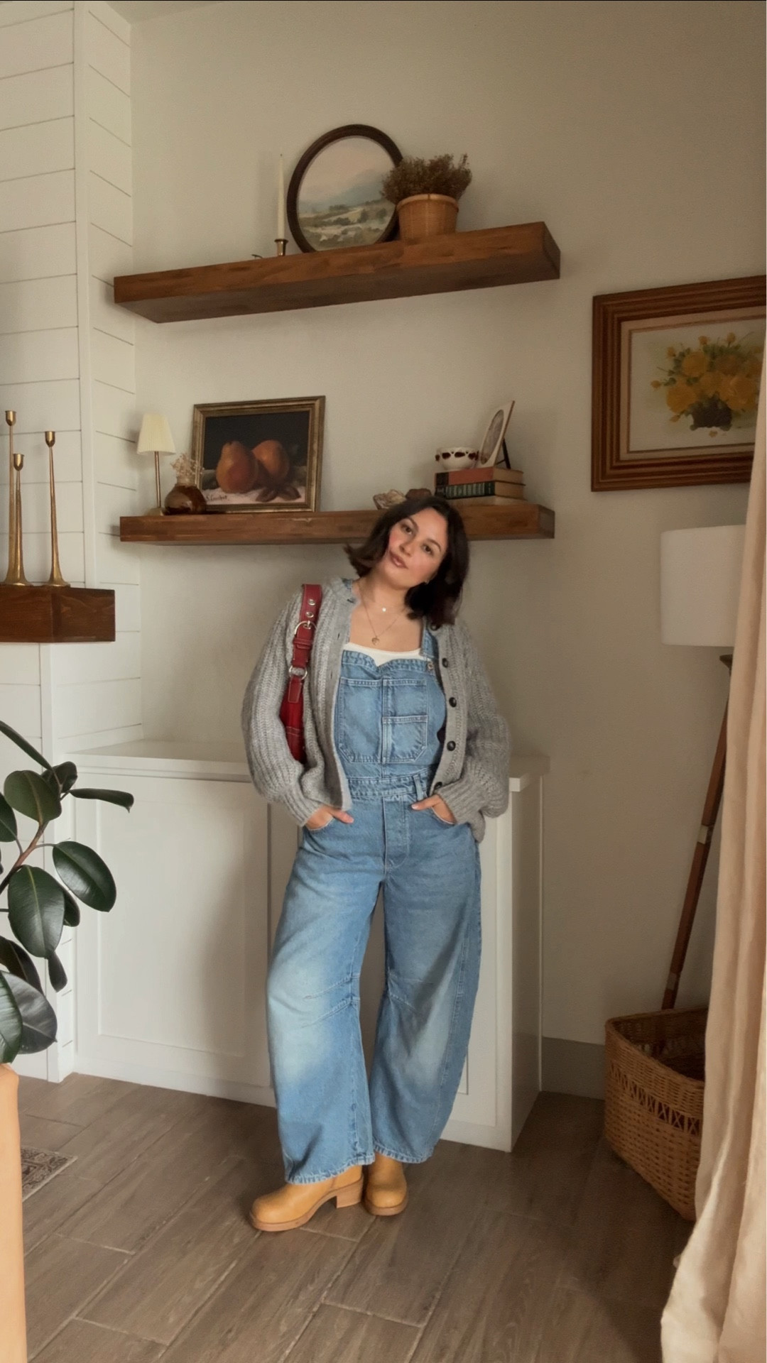 Love an overalls outfit! Sizes below:
Overalls: M (regular length)
Cardigan: S
Tee: M
Boots: 8 (tts)


#LTKmomlife #LTKootd #LTKU