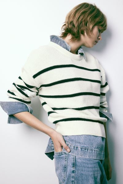 Sweater - Round Neck - Long sleeve - Cream/black striped - Ladies | H&M US | H&M (US + CA)