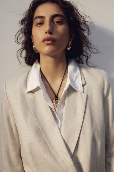 Double-breasted Blazer - Long sleeve - Regular length - Light beige - Ladies | H&M US | H&M (US + CA)