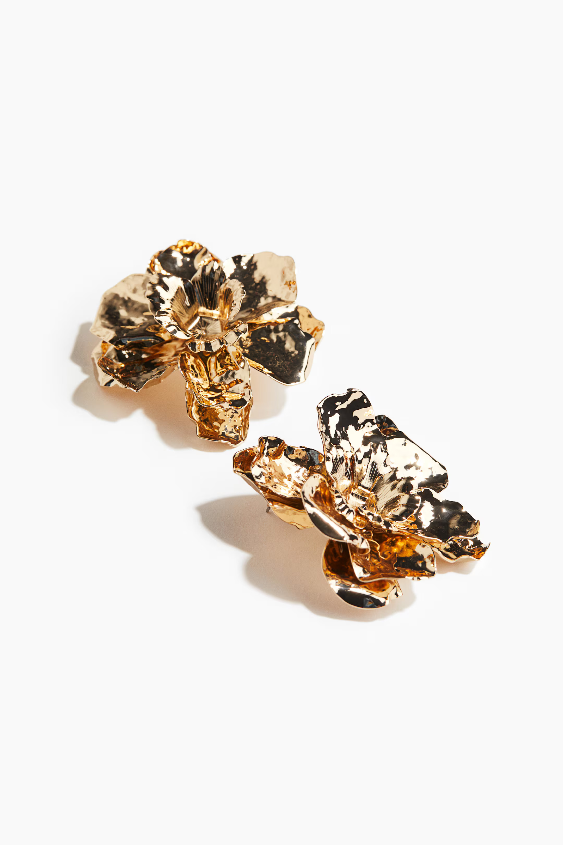 Flower-shaped earrings | H&M (US + CA)