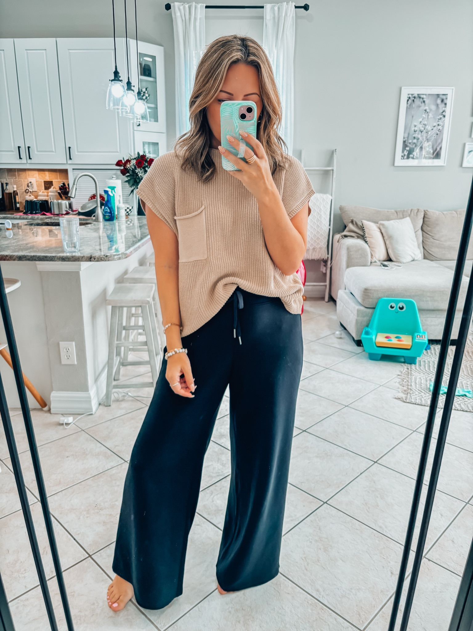 #ootd look Sahm 

#LTKFindsUnder50 #LTKFindsUnder100 #LTKSeasonal