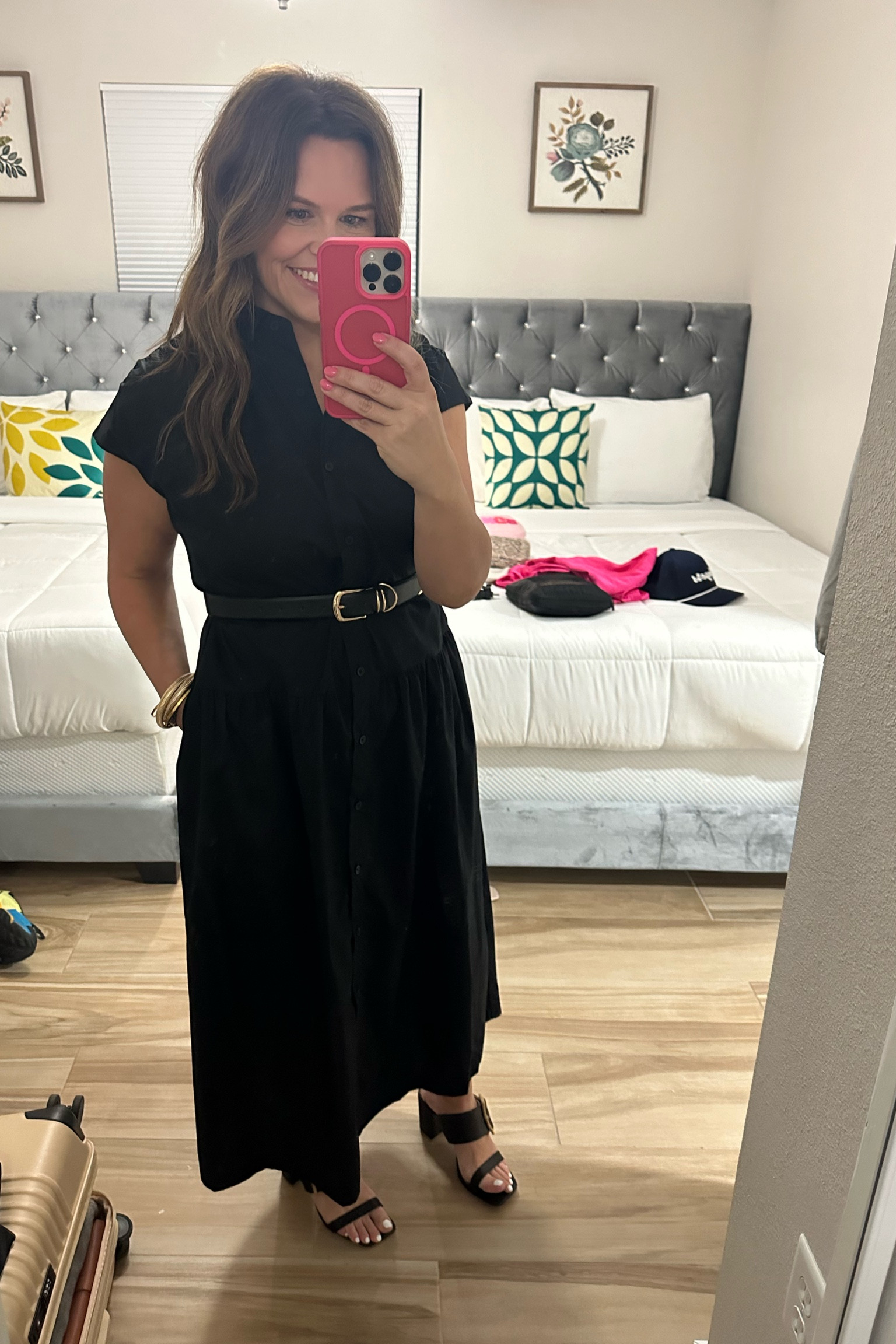 My exact dress is sold out but found two almost identical options 

#scottsdaleoutfit #dinneroutfit #dress #springdress #springsandals

#LTKtravel #LTKstyletip #LTKshoecrush