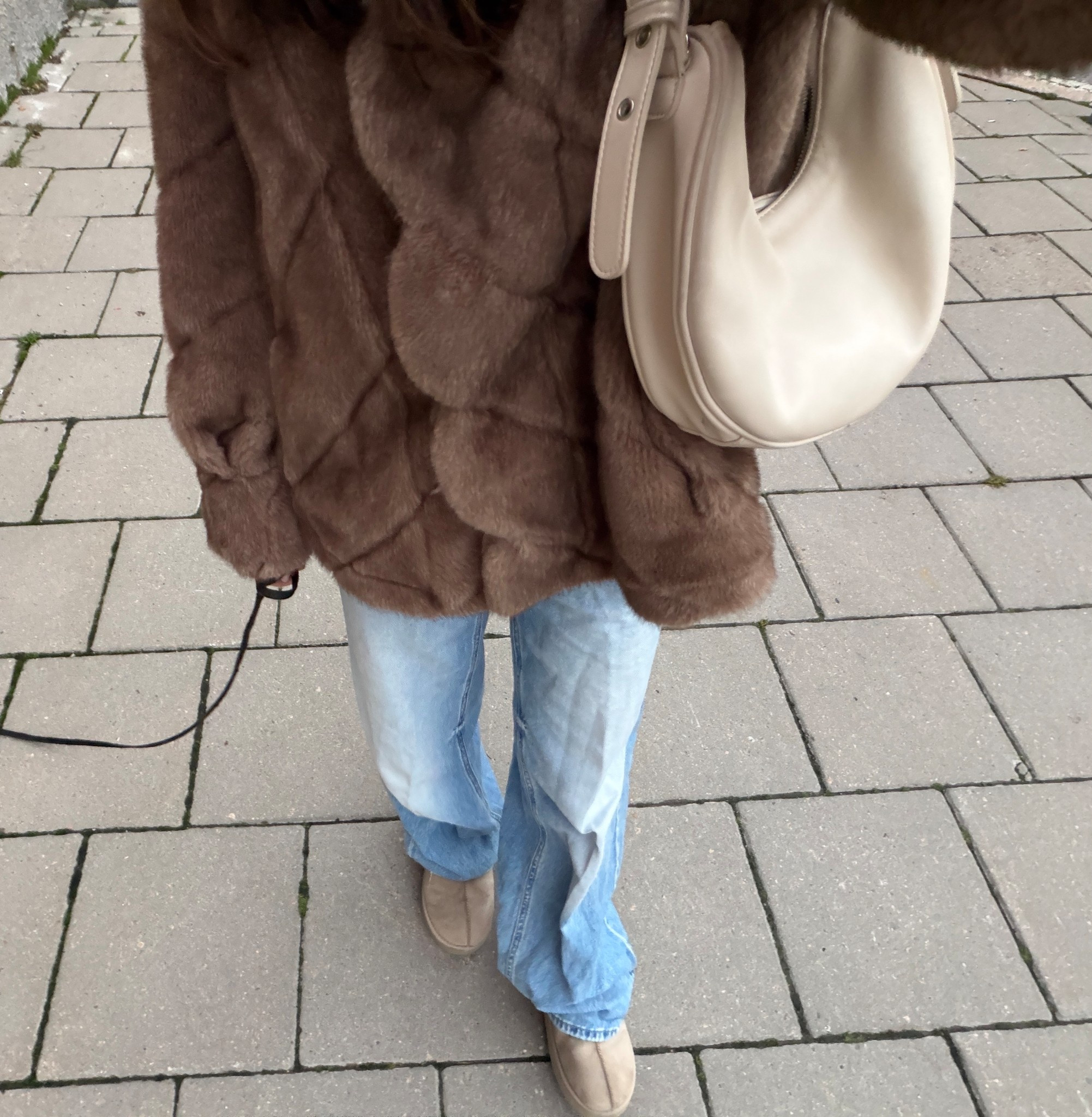 Fall/winter outfit

#LTKSeasonal #LTKootd