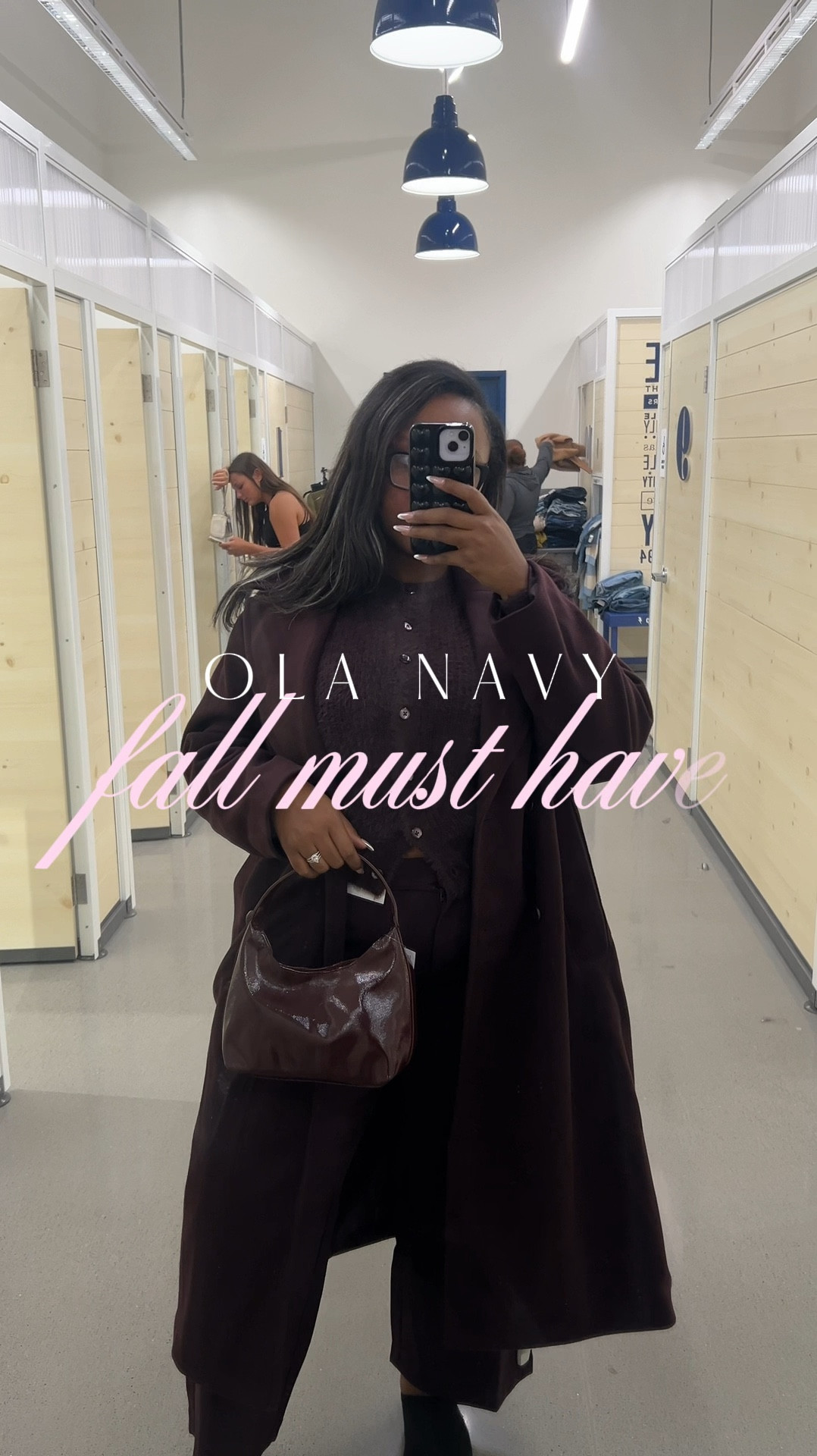 I’m wearing a L top 16 bottom and an XL in the coat 🤍

#LTKBump #LTKHoliday #LTKPlusSize