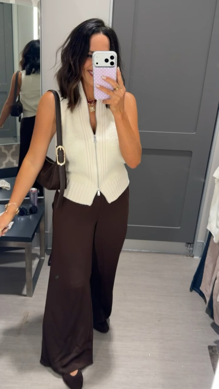Target is giving WAY more expensive than it is 🤎 And it’s 40% off right now!! Such a good elevated fall look.

@Target 

#TargetFinds #TargetStyle #TargetDeals #LTKFinds #FallStyle