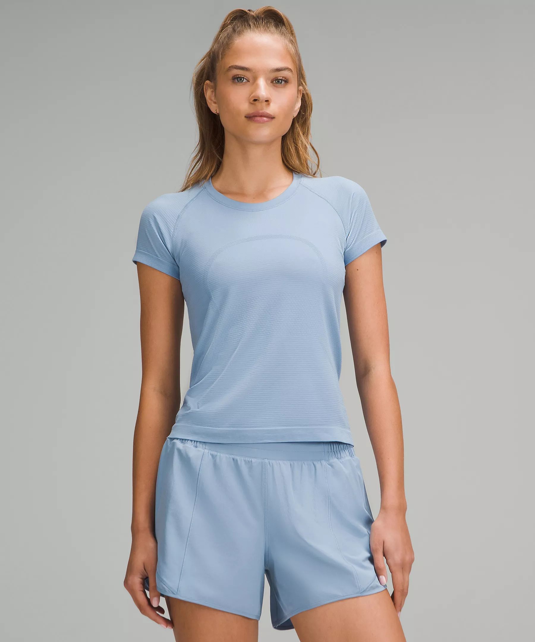 Swiftly Tech Short-Sleeve Shirt 2.0 *Waist Length | Women's Short Sleeve Shirts & Tee's | lululem... | Lululemon (US)