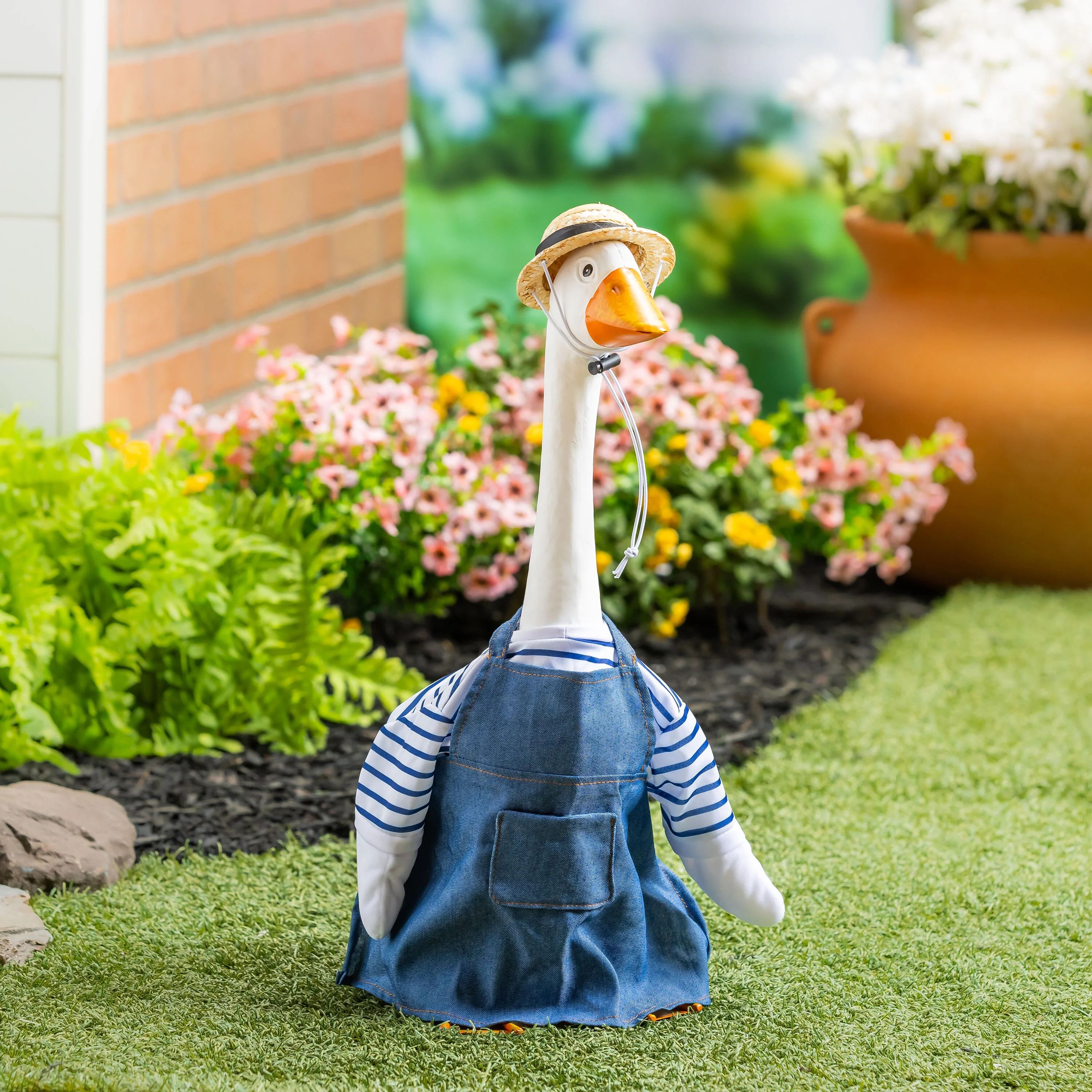 Porch Goose Outfit, Gardener | My Evergreen