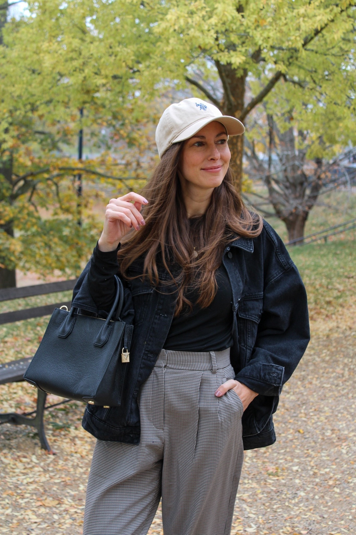 Baseball cap, Amazon finds, everyday looks, cute accessories, women’s hat style, easy outfit 

#LTKWorkwear #LTKStyleTip #LTKFindsUnder50