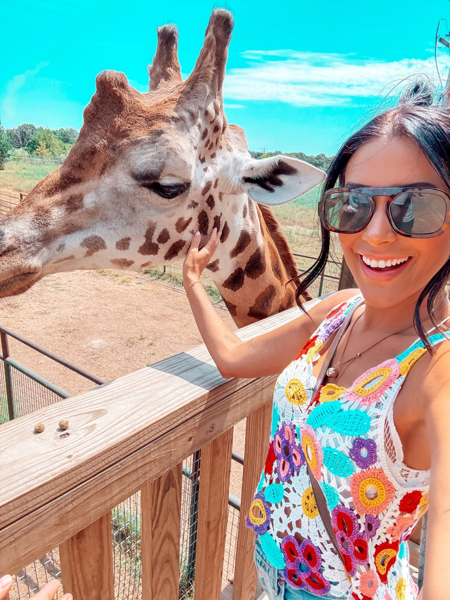 My all time favorite sunnies, I get asked about these non stop! 

#LTKSaleAlert #LTKFindsUnder50 #LTKStyleTip