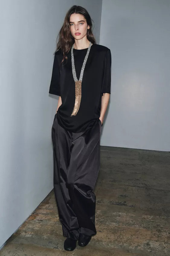 ZW COLLECTION TOP WITH SHOULDER PADS | Zara UK