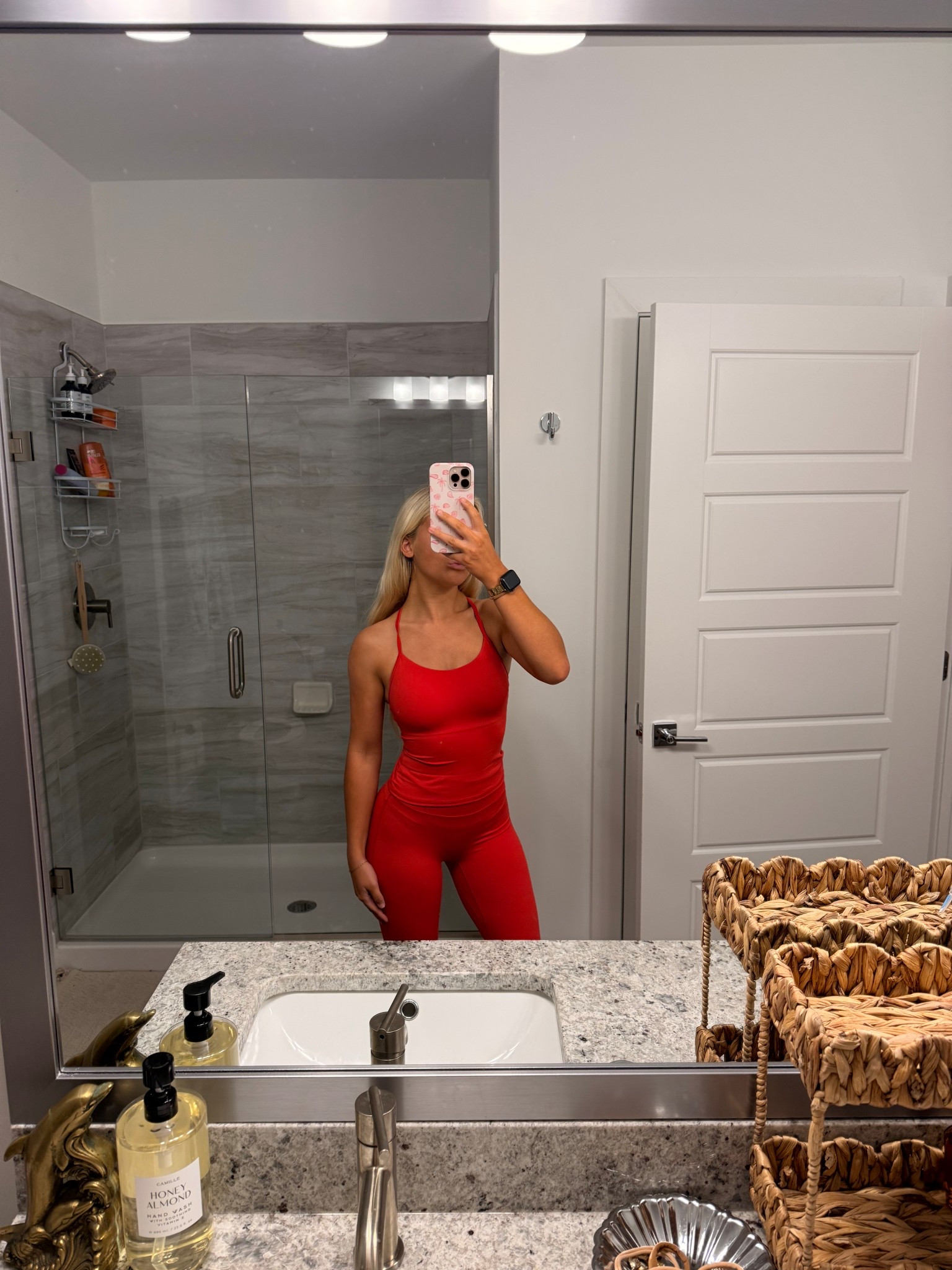 My absolute favorite workout set at the moment. Literally snatches you up has built-in bra with removable pads feels like Lulu the quality is outstanding always gets so many compliments on the set. I have in every single color and it has the flared leg, which is the most flattering ever? I’m so obsessed if you need a new workout set, this is for you💋❤️

#LTKPetite #LTKootd #LTKfitnessgoals